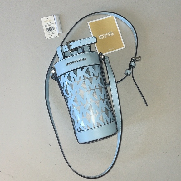 Michael kors water carrier - Picture 1 of 2